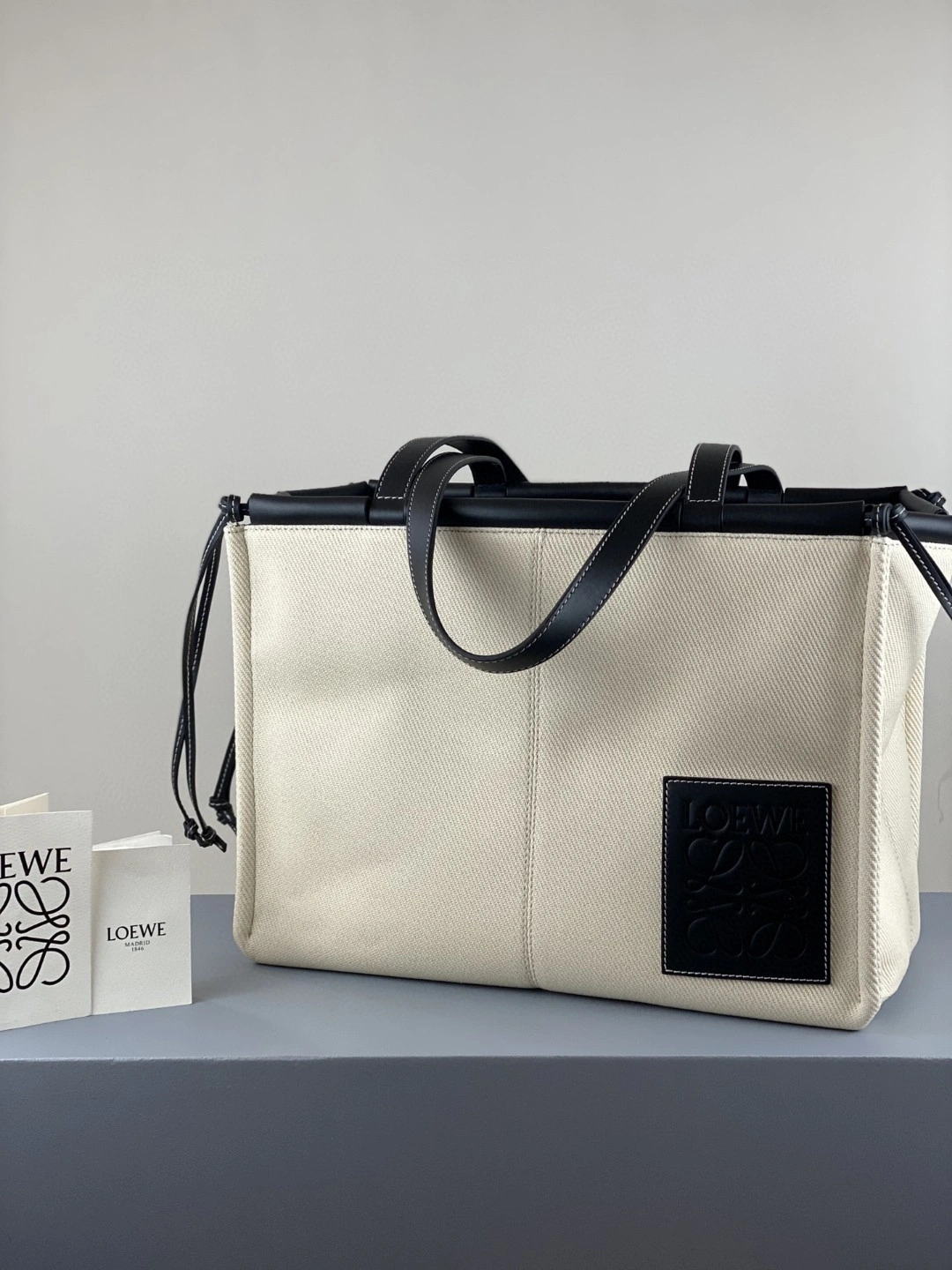 MOMO- 330.02AA93 Calfskin item : B-B075C0944